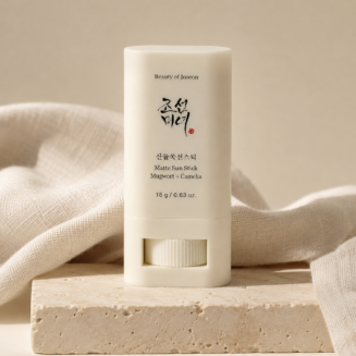 Matte Sun Stick Mugwort + Camelia (SPF 50+ PA++++) de Beauty of Joseon